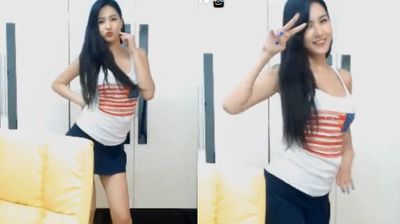 美女被揉胸网站-韩语中字高清完整视频